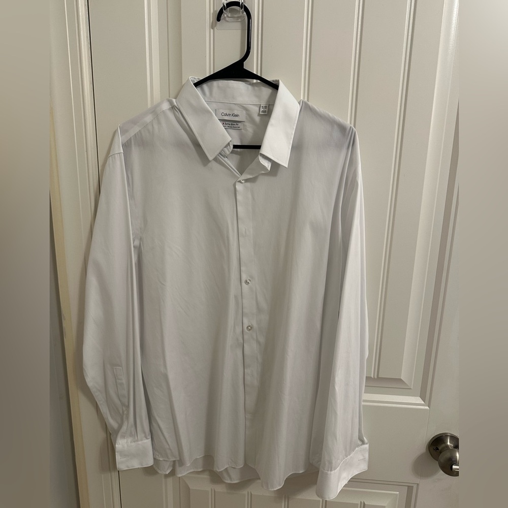 Calvin Klein Men's Crisp White Dress Shirt